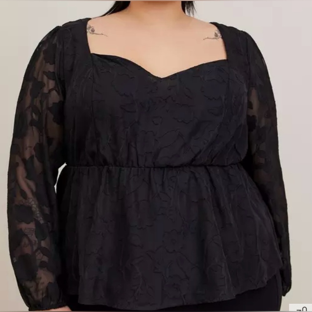 NWT Torrid Peplum Chiffon Clip Floral Puff Sleeve Top 1X